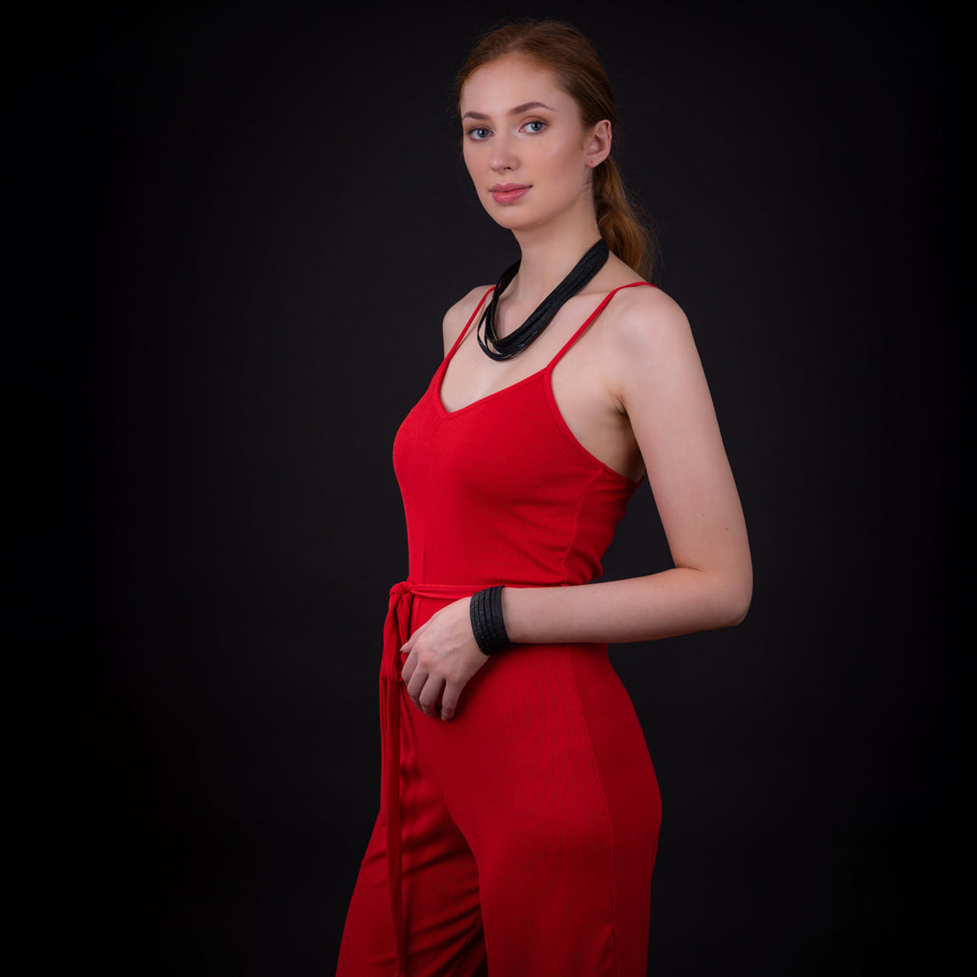 Welcome to VIO LA VIRAL: Where Trends Meet Every Season