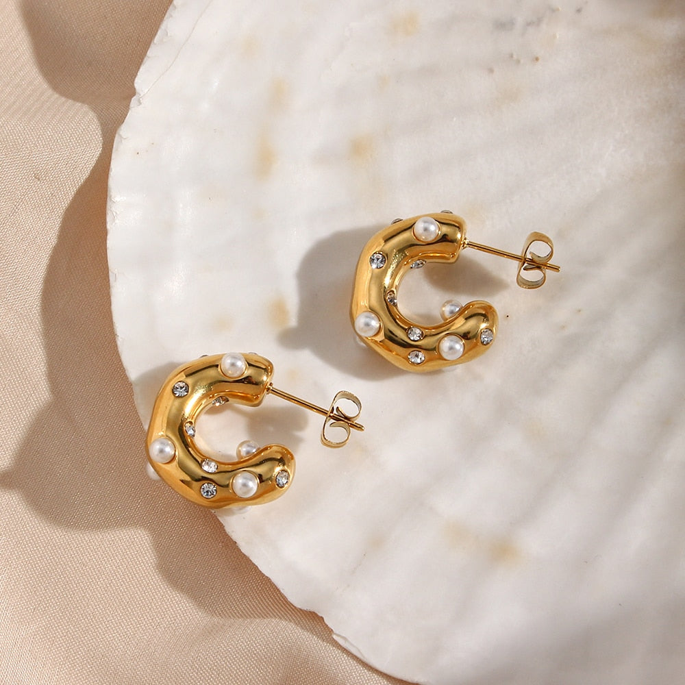 ✨ Chunky Gold-Plated Earrings – Irregular Pearl & Zircon 💎