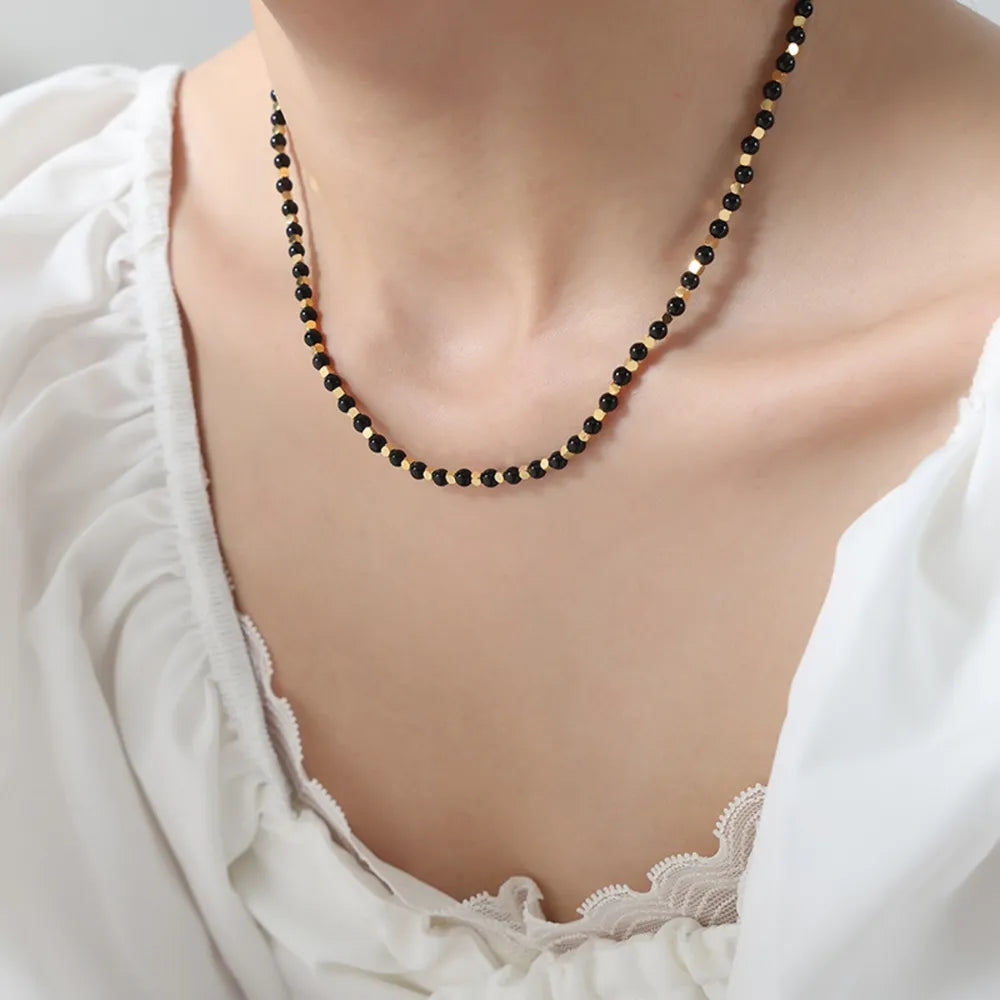 ✨ Square Black Agate Bead Necklace – Titanium Steel Gold-Plated 💎