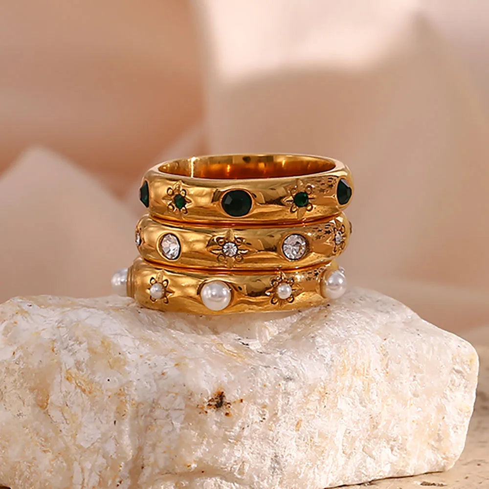 💚 18K Gold-Plated Green Zircon & Pearl Ring – Women’s Jewelry