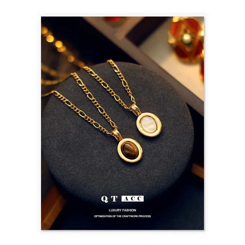 ✨ Gold-Plated Necklace – Tiger Eye & Pearl 💖