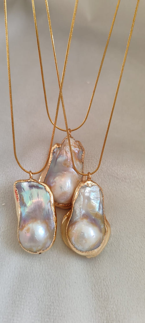 Baroque Pearl Necklace  18k Gold Plated