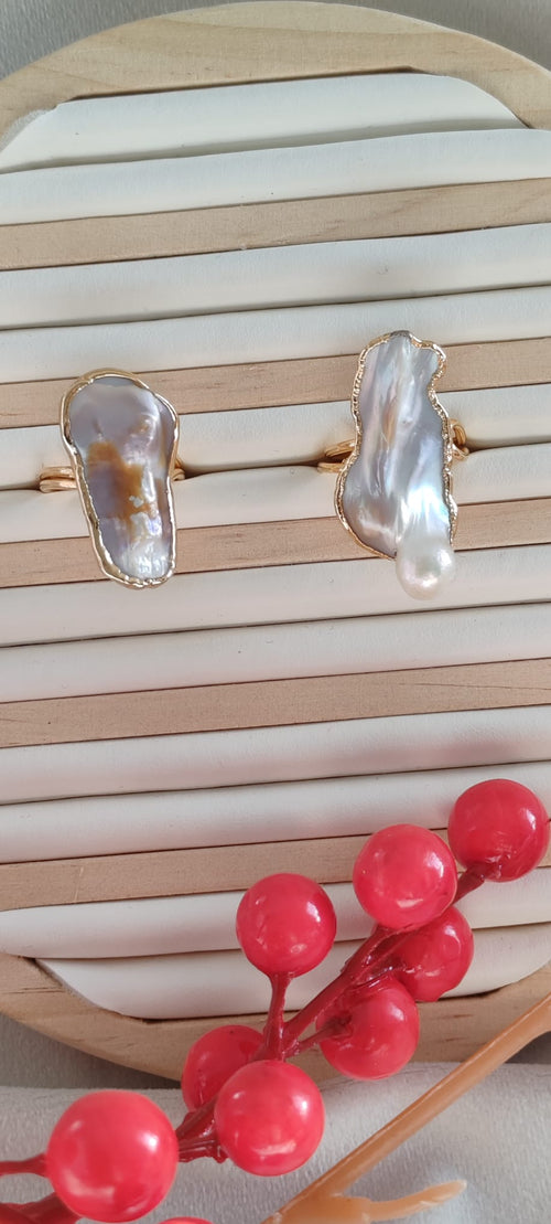 Baroque Pearl Adjustable Ring  18k Gold Plated