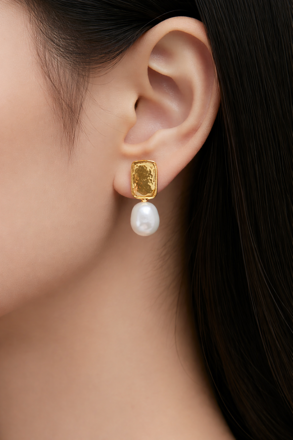 Elegant 18K Gold-Plated Earrings with Genuine Pearl