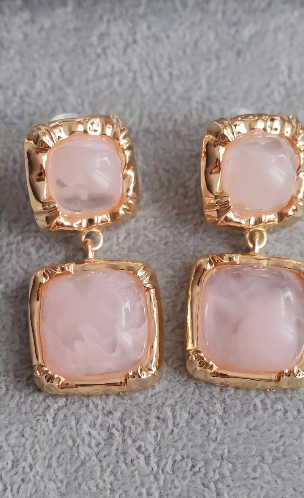 ✨ 14K Gold-Plated Pearl-Effect Earrings – Timeless Luxury ✨