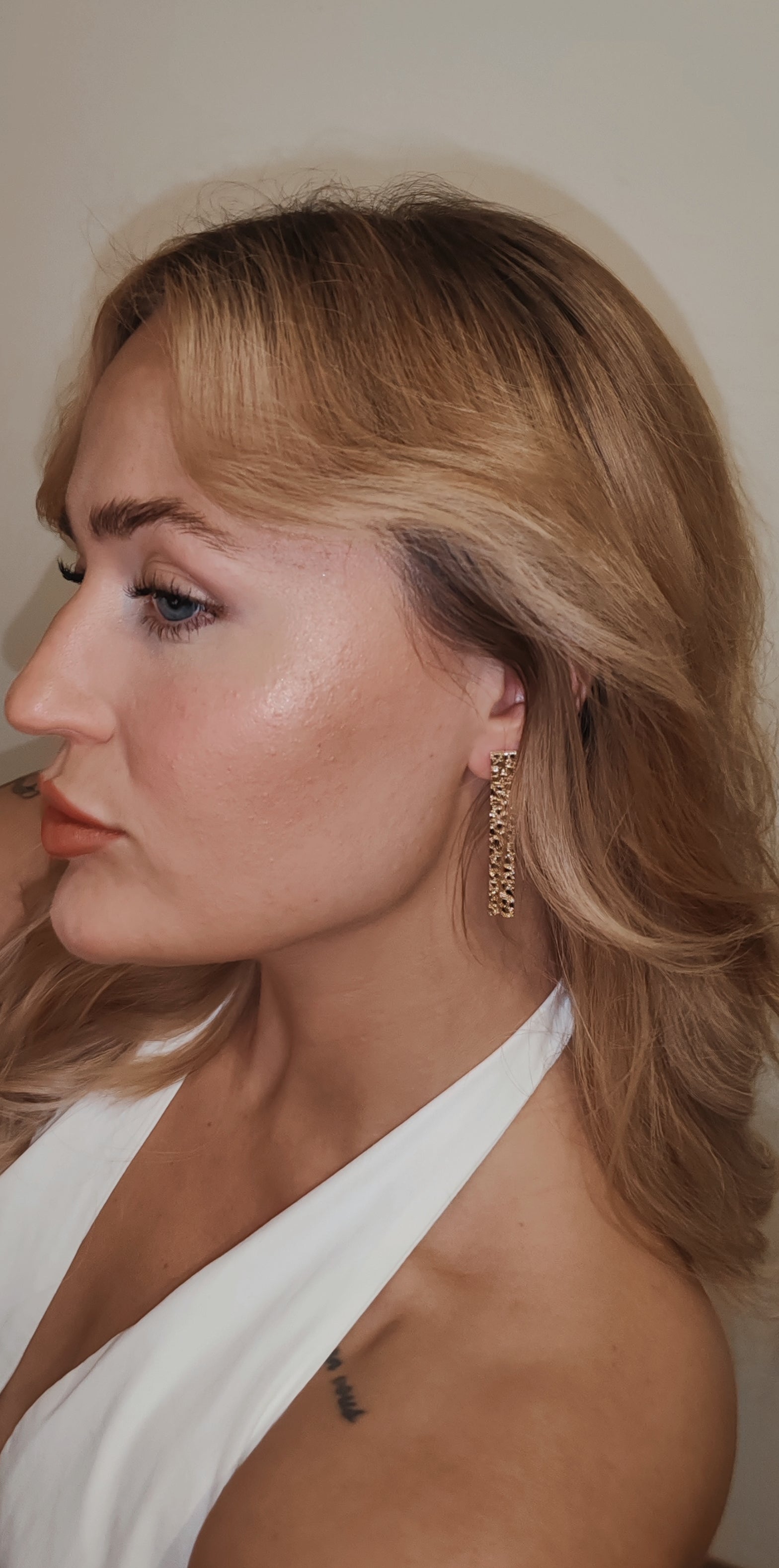 ✨ 14K Gold-Plated Textured Earrings – Elegant Statement Style ✨