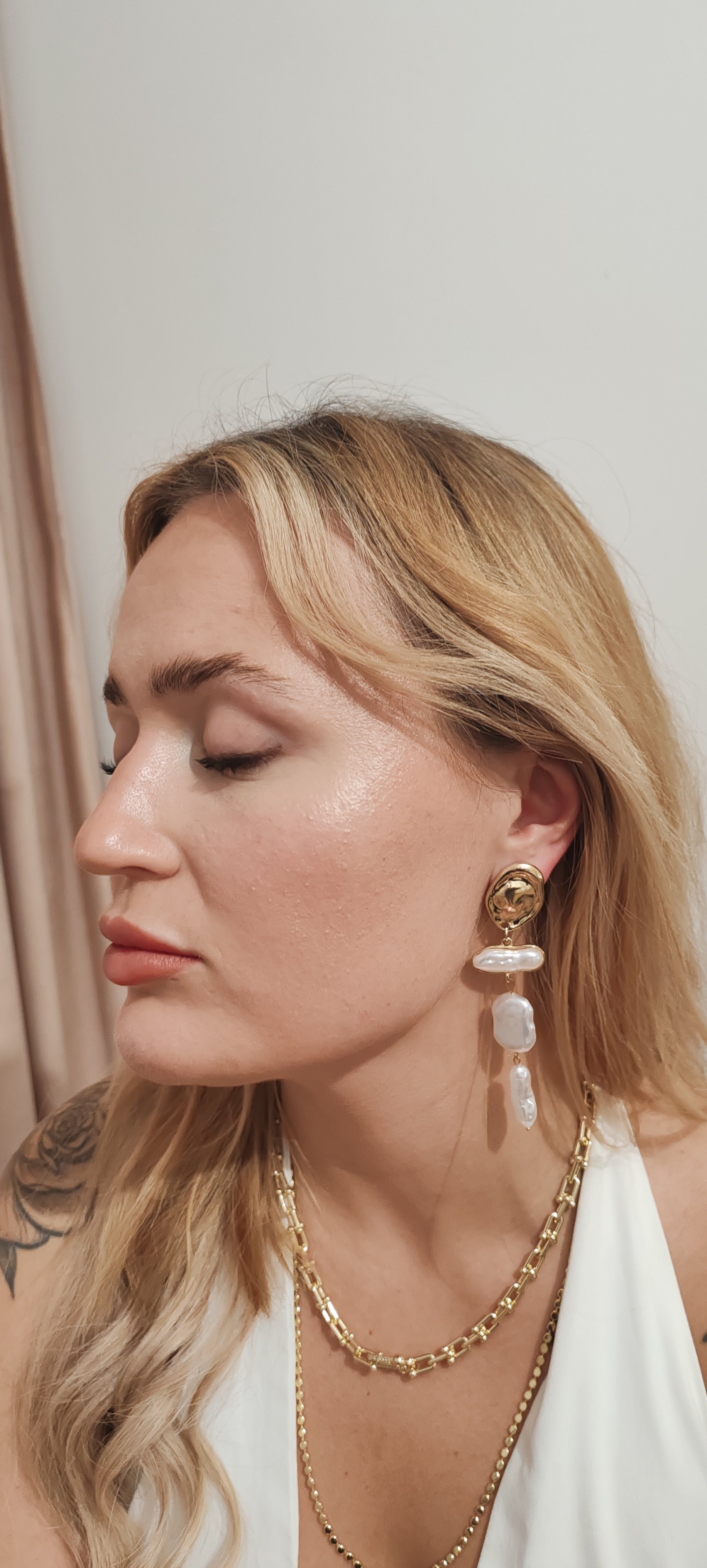 Luxury Gold & Baroque Pearl Drop Earrings – Premium Handmade Jewelry