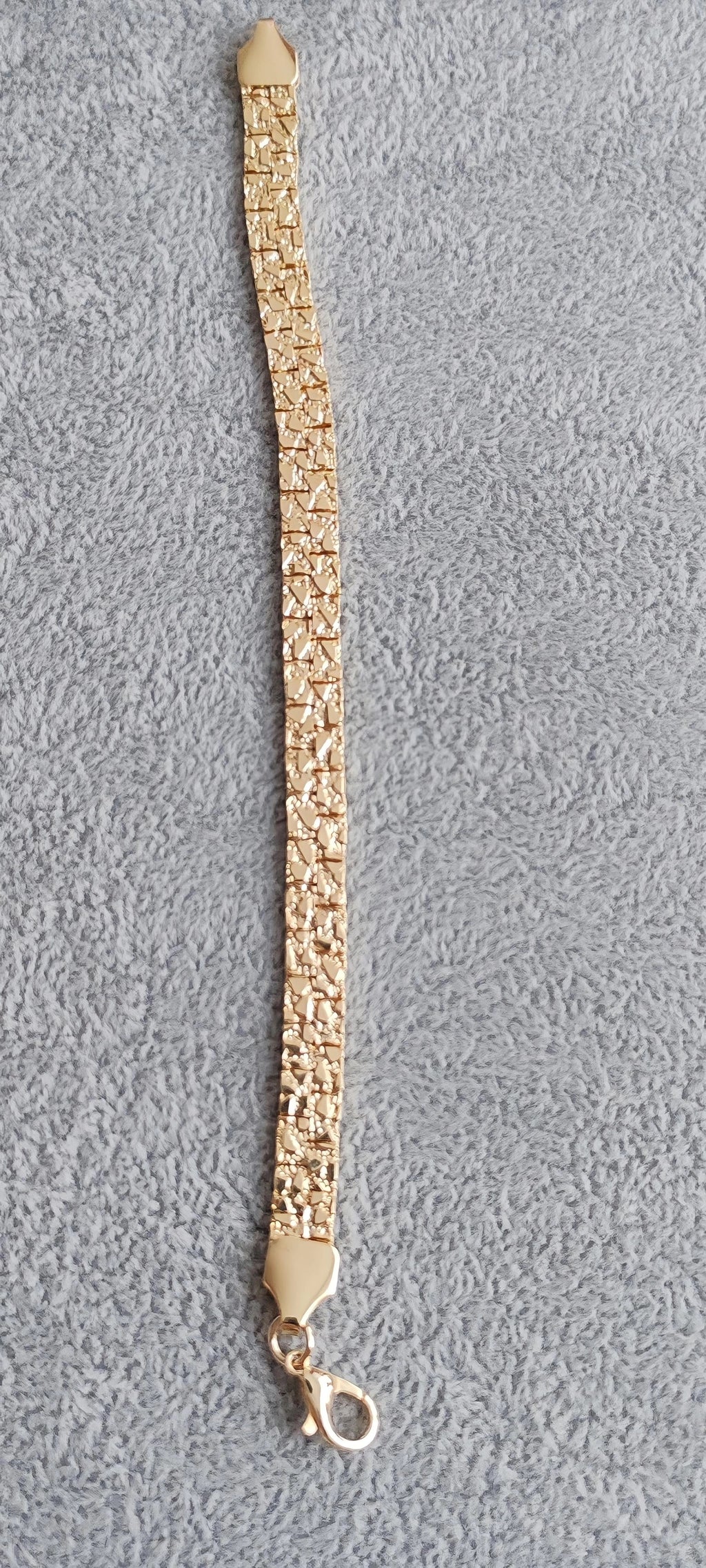 ✨ 14K Gold-Plated Premium Bracelet – Elegant & Timeless ✨