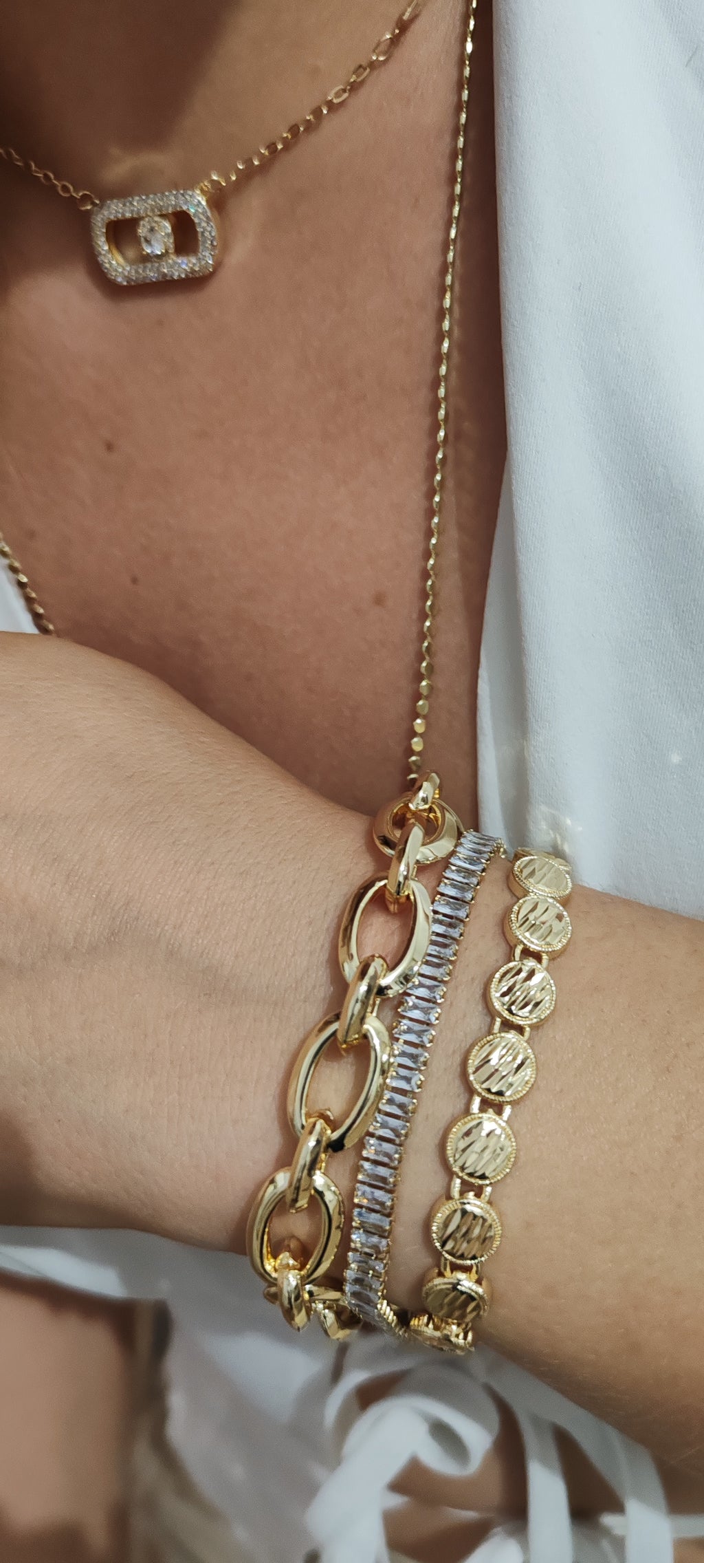 ✨ 14K Gold Plated Bracelet | Premium Quality